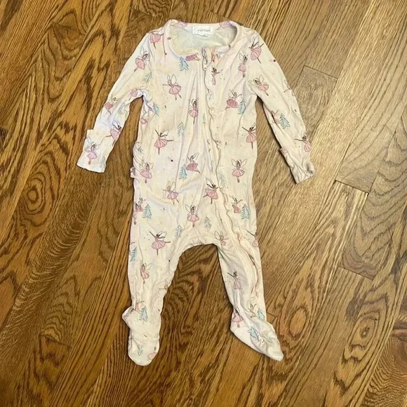 Angel Dear faeries print bamboo onesie size 3-6M - Picture 1 of 4